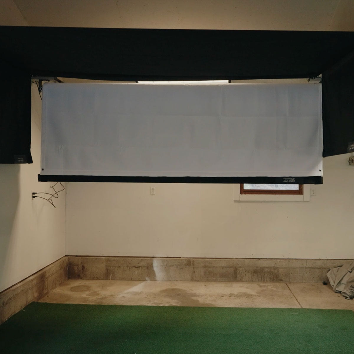 Garmin Approach R50 SportScreen Vanish Retractable Golf Studio Complete Package | Home Golf Simulator Studio with Impact Screen, Enclosure, Hitting Mat, Putting Turf & Projector
